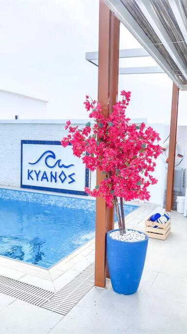 Villa Kyanos